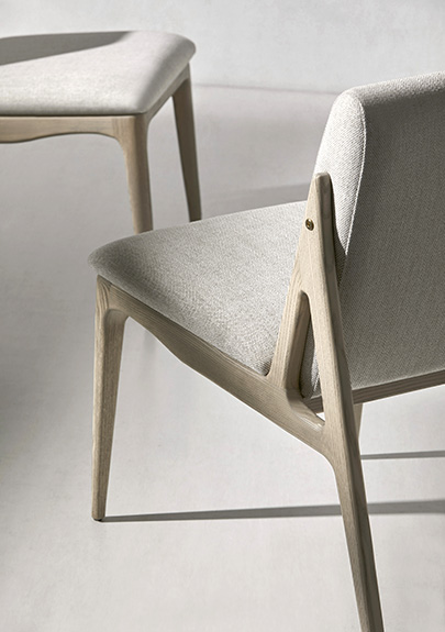 The fresh style of The One collection makes it an icon of modern luxury furniture.