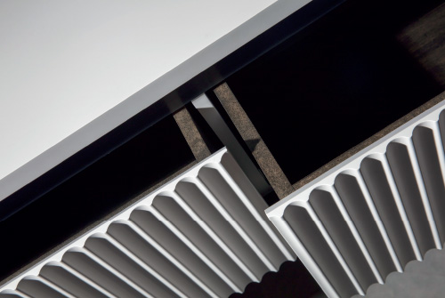 Detail of the Mercury drawers, an elegant design ideal for luxury interiors.
