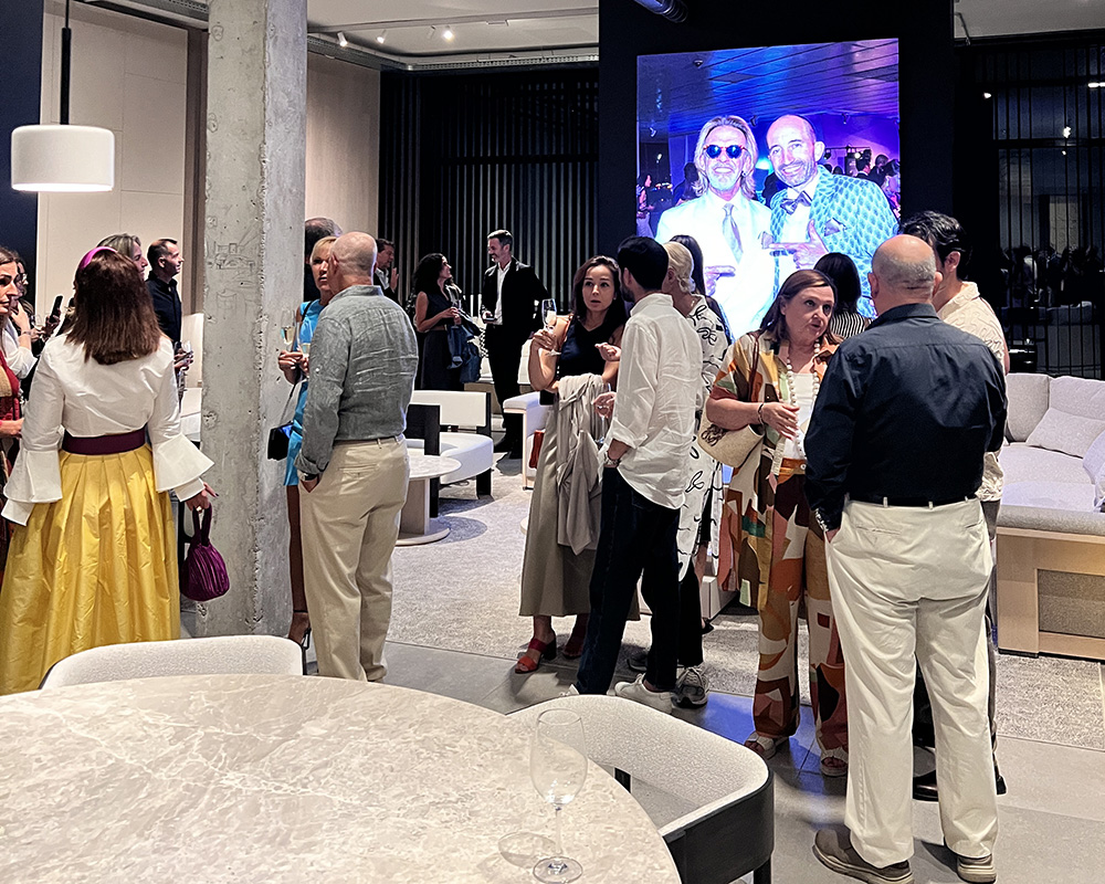 The party was attended by interior designers and decorators who love high-end furniture and Mediterranean craftsmanship.