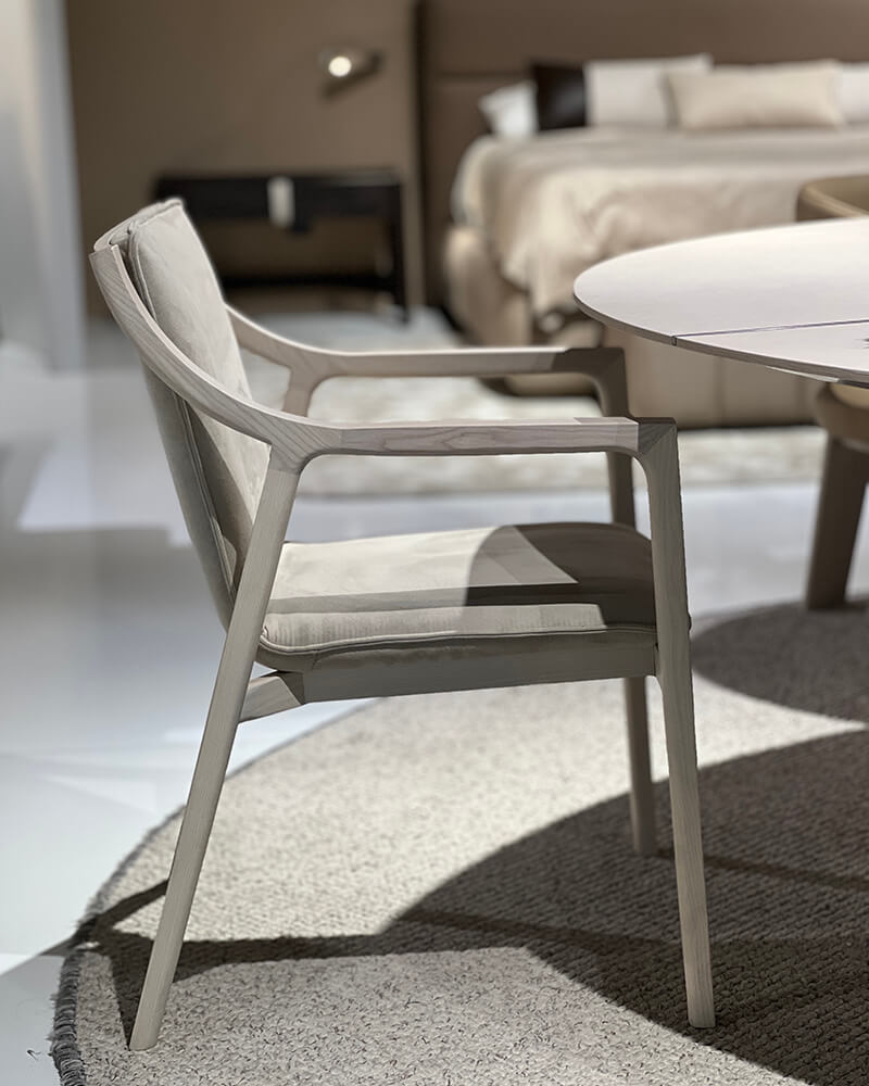 Habitat 2026. Metropolis chair by Eugeni Quitllet.